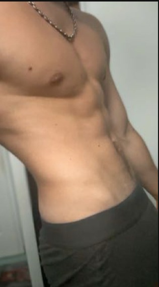 Josselyn - Henvic - Finistère | Rencontre gay