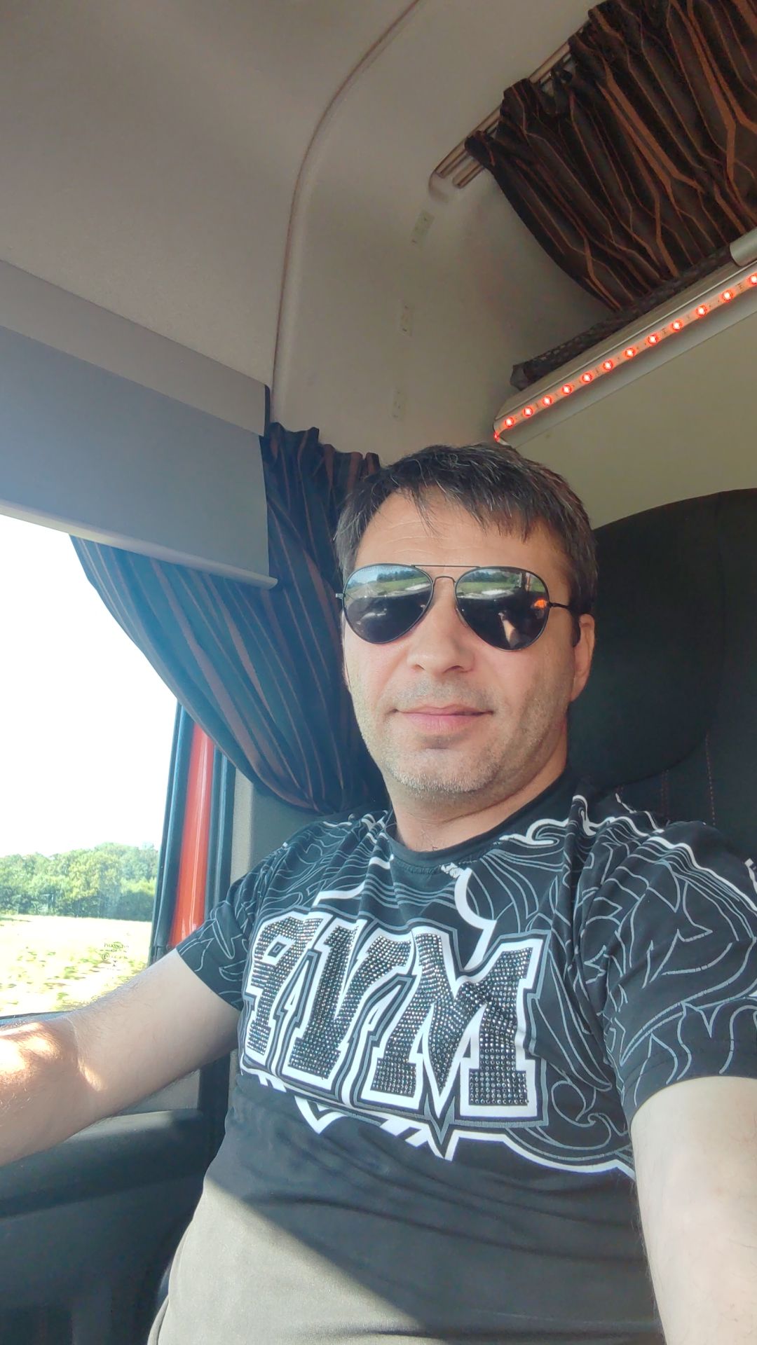 Zygmund - Roudouallec - Morbihan | Rencontre gay