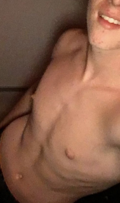 Gauvin - Auray - Morbihan | Rencontre gay