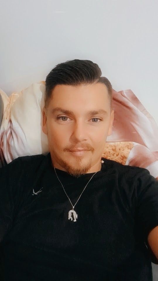 Clery - Plouigneau - Finistère | Rencontre gay